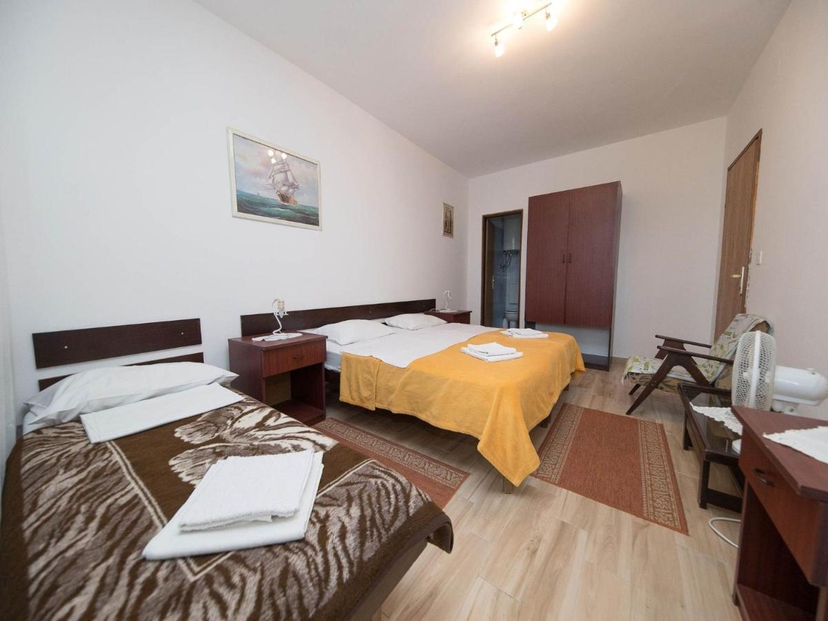 Apartments Biserka Цриквениця Екстер'єр фото