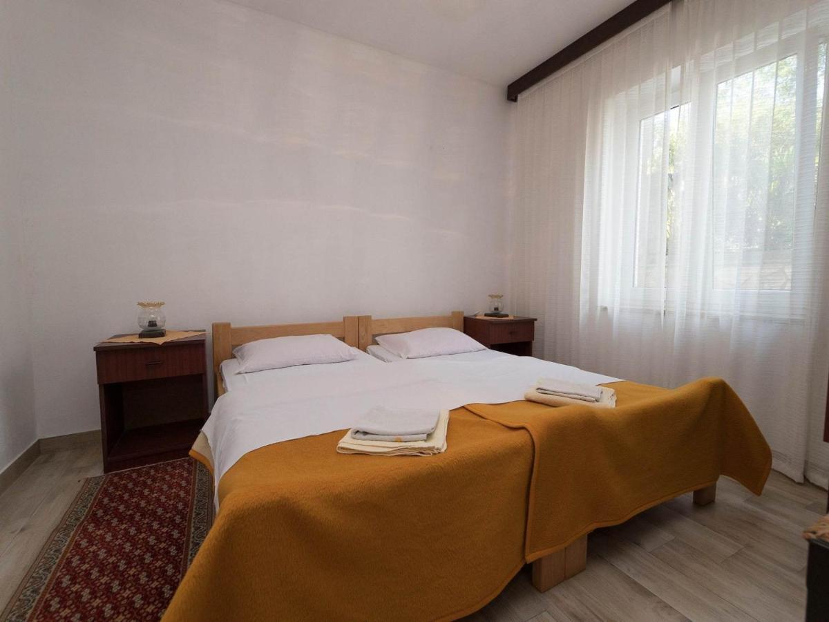 Apartments Biserka Цриквениця Екстер'єр фото